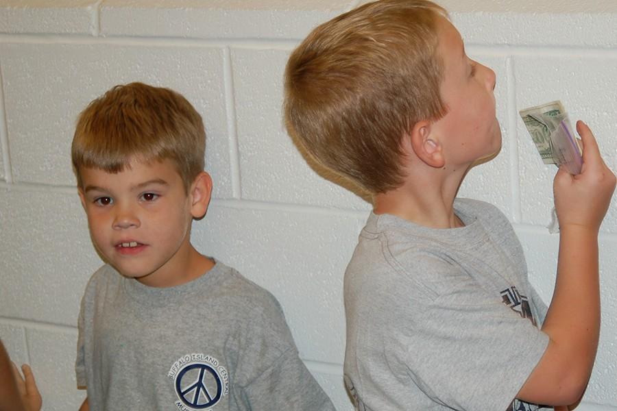 This photo from the 2006 Blue Gray Game shows current sophomore Chanse Rose in line at the MAC concession stand. 