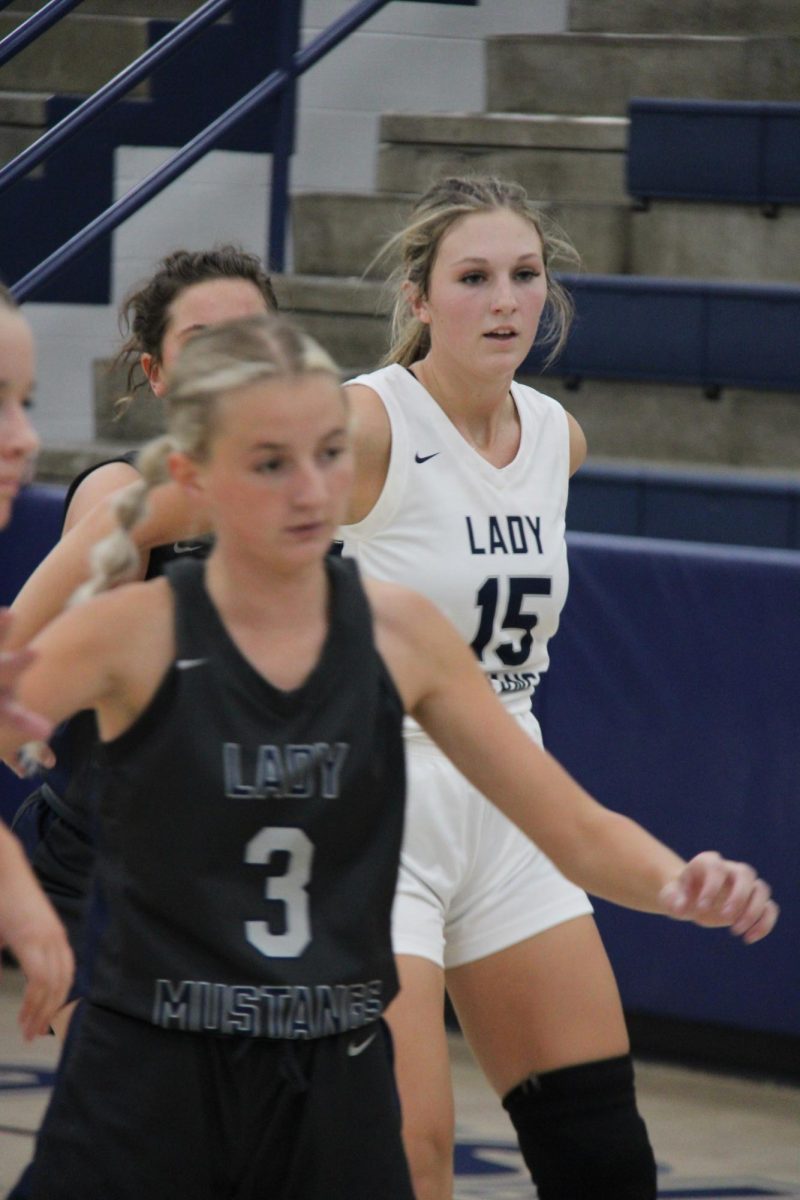 The Final Push:Hanneken Reflects on Final Days of Her Senior Basketball Season